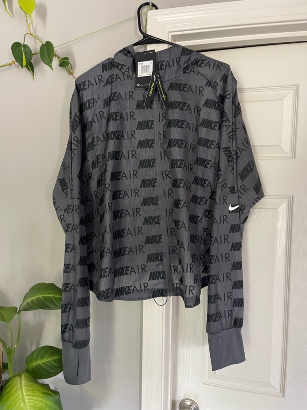 Nike Gray and Black Allover Logo Windbreaker Jacket Women’s 1X
